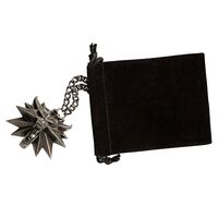 Witcher 3: Wild Hunt Medallion and Chain