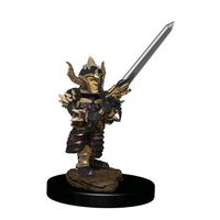 Halfling Male Fighter - Premium (Icons of the Realms)