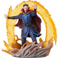 Doctor Strange in the Multiverse of Madness - Doctor Strange Gallery Diorama