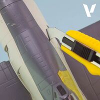 Plastic Cutter Scriber Tool & 5 Spare Blades