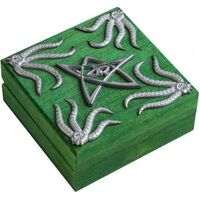 CTHULHU GREEN DICE CHEST