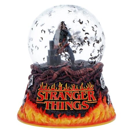 Stranger Things Snow Globe Eddie's Sacrifice 14 cm